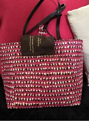 Bolso de Hombro Kate Spade Rosa/Negro/Rojo Estampado Saffiano PVC Usado en Excelente Condición! Foto 1 de 2