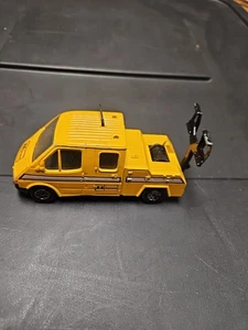 Vintage Corgi Ford Transit Tow Truck Wrecker AA Service C674/2 - Picture 1 of 7