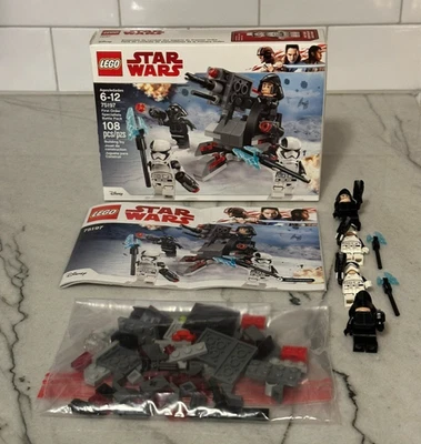 LEGO Star Wars: First Order Specialists Battle Pack (75197) EUC *100% complete* - Image 1 of 4