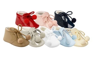 Unisex Baby Patent Pram Shoes Pom Pom Booties Formal Smart Newborn Pre-Walkers - Picture 1 of 33
