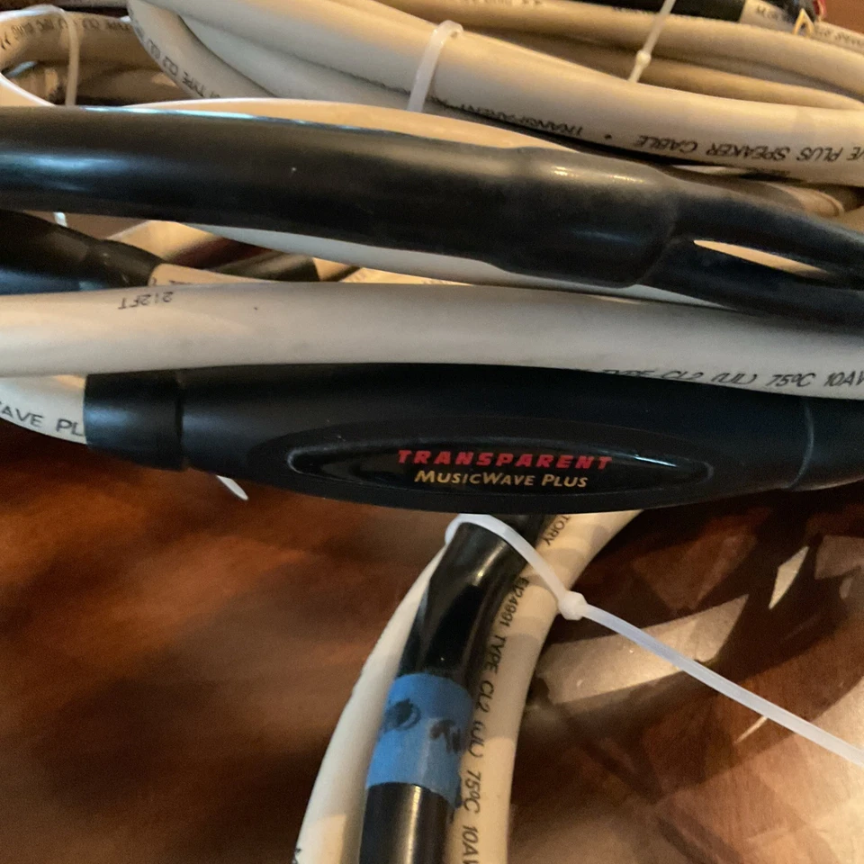 TRANSPARENT MUSICWAVE PLUS audio speaker cable 15' - Image 1 of 4