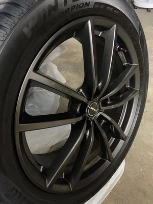 Winterreifen + Gummimatten VB 750,- € - Bild 1 von 4