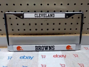 AUTO NEW CLEVELAND BROWNS +LOGO LICENCE PLATE SURROUND METAL CHROME - Picture 1 of 1