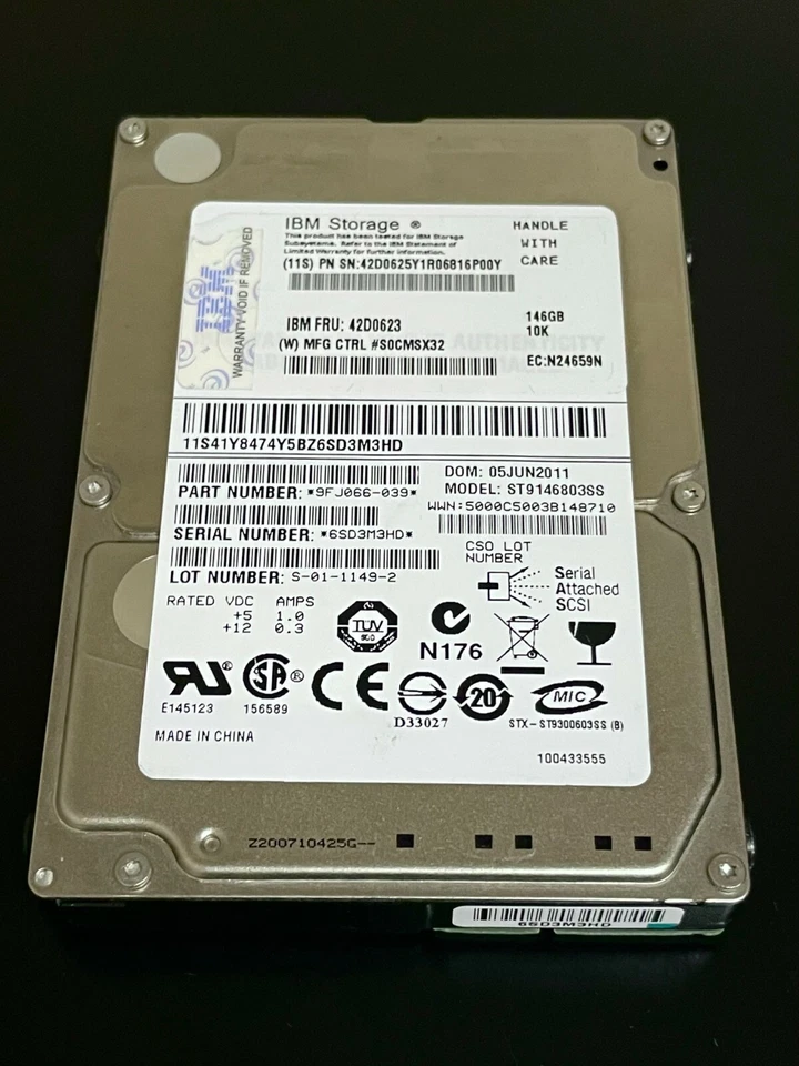42D0623 IBM 146GB 10K 2.5'' SAS Internal Hard Drive - Image 1 of 1