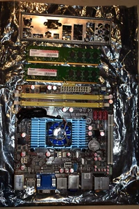 Mainboard ASUS AT3N7A-I - Bild 1 von 3