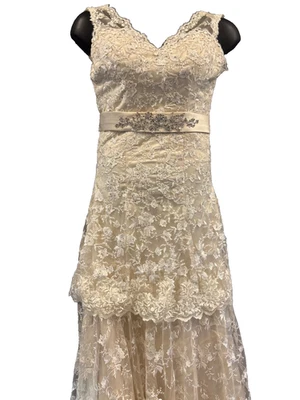 Beautiful Ivory Lace, Rhinestone, Satin Trimmed Wedding Gown w/Train NWOT - Image 1 of 4