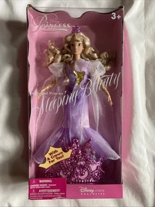Muñeca de moda exclusiva de Disney Store princesa encantada Bella Durmiente 12,5" nueva en caja - Imagen 1 de 5