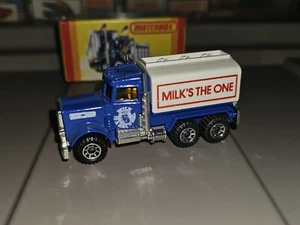 Matchbox Superfast #56 Peterbuilt Milks The One Tanker In Original Box - Picture 1 of 13