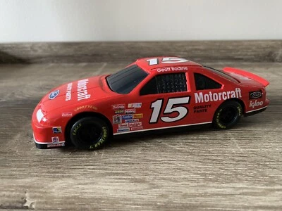 Racing Champions 1:24 Scale Die Cast Bank #15 Motorcraft  Geoff Bodine  NASCAR - Image 1 of 4