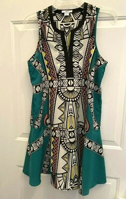 Vestido Feminino BAR lll Flare Tamanho Médio Poli Sem Mangas Verde-azulado, Branco, Preto - Imagem 1 de 4