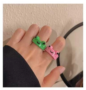 2Pcs Cartoon Frog Rings for Women Men Fashion Cute Frog Resin Ring - Picture 1 of 5