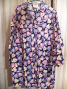 Crest Cottons Scrub Top Womens Sz XL Patchwork Hearts Valentine's Day - Picture 1 of 3