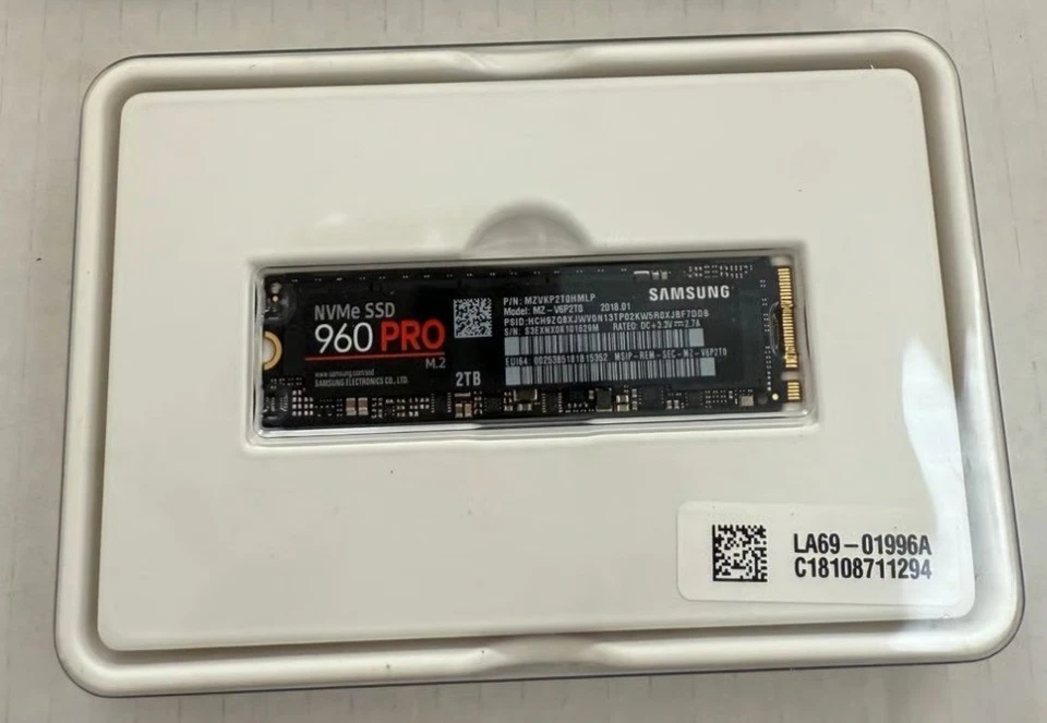 Samsung 960 Pro 2tb 2 TB M.2 SSD MZ-V6P2T0BW MZ-V6P2T0 NVMe NEW no box - Image 1 of 1