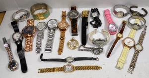 vintage mixed lot 23 modern men's and women's watches for parts - Picture 1 of 10