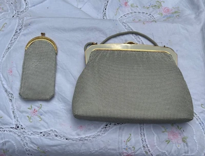 original vintage Oroton 1970s white handbag and glasses case - Image 1 of 4