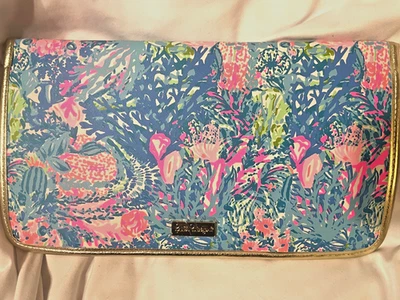 Bolso clutch organizador de viaje grande Lilly Pulitzer azul rosa estampado océano Foto 1 de 4