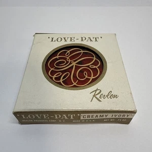 Vintage Revlon Love Pat Powder Creamy Ivory Compact Makeup Love-Pat - Picture 1 of 19