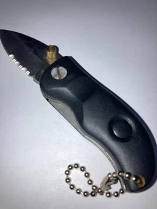 Black Firefly LED Keychain Knife Serrated Blade K-7003BKA - Picture 1 of 19