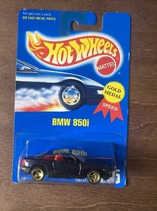 Hot Wheels: 1991 Gold Metal Speed - BMW 850i - #255 - Dark Blue Metal Flake - Picture 1 of 5