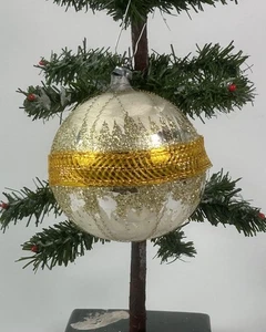 1242/25 1x alter Weihnachtsschmuck Christbaumschmuck Kugel Leonischer Draht - Picture 1 of 3