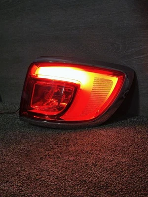 🐸 NICE 13-17 Buick Enclave Right Passenger Taillight Tail Light Brake Lamp 2014 - Image 1 of 4