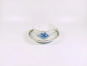 HEREND, BLUE CHINESE BOUQUET TEA CUP & SAUCER, HANDPAINTED PORCELAIN ! (B134) - Picture 1 of 16