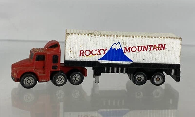 Vintage 90s Micro Machines Rocky Mountain Semi Truck Tractor Trailer Red Cab - Image 1 of 4