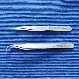 Pinzetten Set Edelstahl 2-tlg. Splitter Spitz Fremdkörper Zupf Zecken Pinzette - Bild 1 von 1