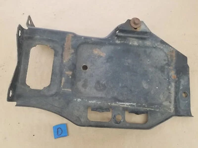1999-2007 Chevy 1500 Silverado Sierra Battery Tray Bracket 15705102Z OEM #841CN - Image 1 of 4