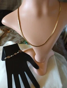 Avon Vintage Herringbone Necklace With A Goldtone and Pearl Bracelet 7 - 16 Inc - Picture 1 of 5