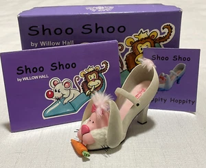 Scarpa in miniatura Willow Hall Collectibles Shoo Shoo Shoo - HOPPITY HOPPITY Bunny SS17 - Foto 1 di 9
