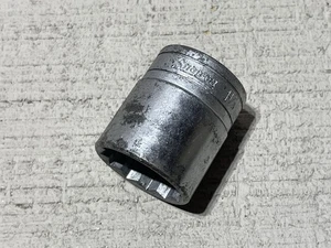 Snap-on 1/2 drive X 1 1/8 - 12 point Socket SW-361 shallow - Picture 1 of 12