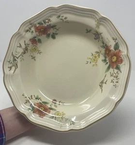Mikasa Heritage Capistrano F2010 8 1/2" Rim Soup Serving Bowl Floral Birds Japan - Picture 1 of 5
