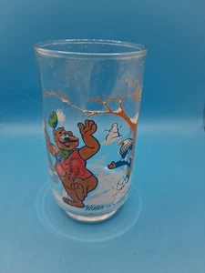 Bicchiere da collezione vintage Winter LK's serie Pierre The Bear 1978-79 - Foto 1 di 2