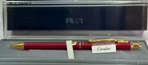 Matita meccanica Pilot Cavalier rossa e oro 0,5 mm - nuova con scatola - Foto 1 di 4