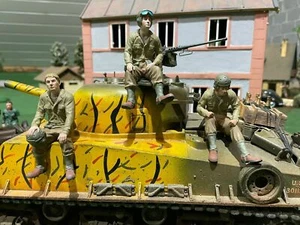 3 Figuren Amerikanischer Panzerfahrer Tankrider WW2 1:16 Heng Long Tamiya USA - Bild 1 von 8