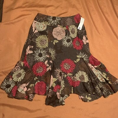 ANA A New Approach 棕色花卉裙,尺寸 4P — 第 1/4 张图片