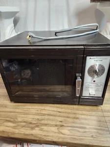 Vintage AMANA RADARANGER COMMERCIAL MICROWAVE RCS7108 - Picture 1 of 7