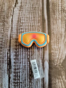 Crocs Jibbitz Shoe Charm Winter Goggles - Picture 1 of 1
