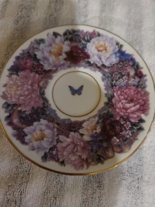 Circle of Love Floral Wreath Lena Liu FIRST ISSUE Ltd Ed Saucer #5495A PRE OWNED - Picture 1 of 9