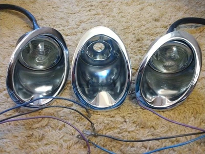 C1 CORVETTE 58-62 NOS NEW GM Front Parking Lamp Assemblies 1958-1962 59 60 61 - Image 1 of 4