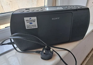 Sony ZS-PE40CP Personal Audio System CD USB AM/FM Radio Colour Black. - Picture 1 of 17