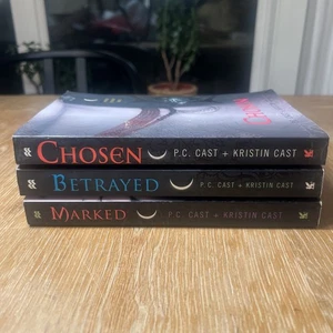 House Of Night Book Series By Kristin Cast Books 1-3 Marked Betrayed Chosen - Picture 1 of 8
