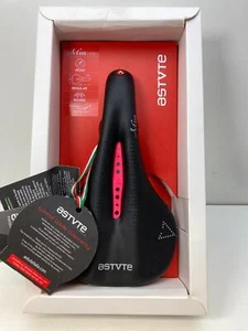 NEW Astute MISS LINE Women's bicycle seat SADDLE 145mm Black/Pink Titan V rails - Picture 1 of 8