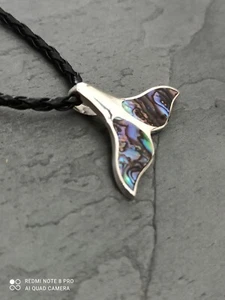 Balinese Sterling Silver w Double Paua/Abalone shell Whale Tail pendant & cord - Picture 1 of 5