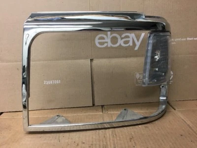 1993 Ford F150 Driver-Side Side Marker W/ Bezel  — 第 1/4 张图片