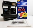 POLAROID One Step Close Up 600 Instant Film Camera Set- Vintage- TURNS ON