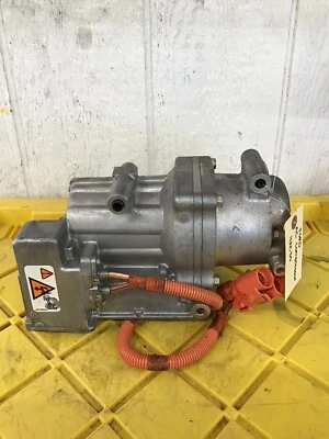 OEM 2010-2012 Ford Fusion Escape Hybrid AC Compressor AM64-19D623-AB - Image 1 of 4
