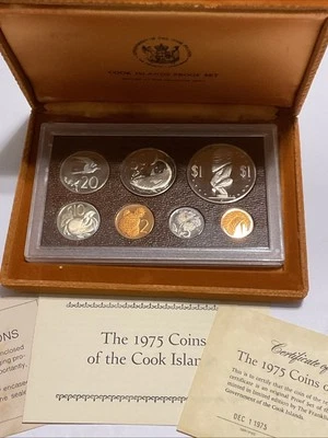 1975 Cook Islands 7 Coin Proof Set in OGP w/ "Dong" Dollar #6 - Image 1 of 4