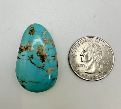 Vintage Bisbee Natural Turquoise Cabochon 36.5 Carats / 7.3 Grams - Image 1 of 4